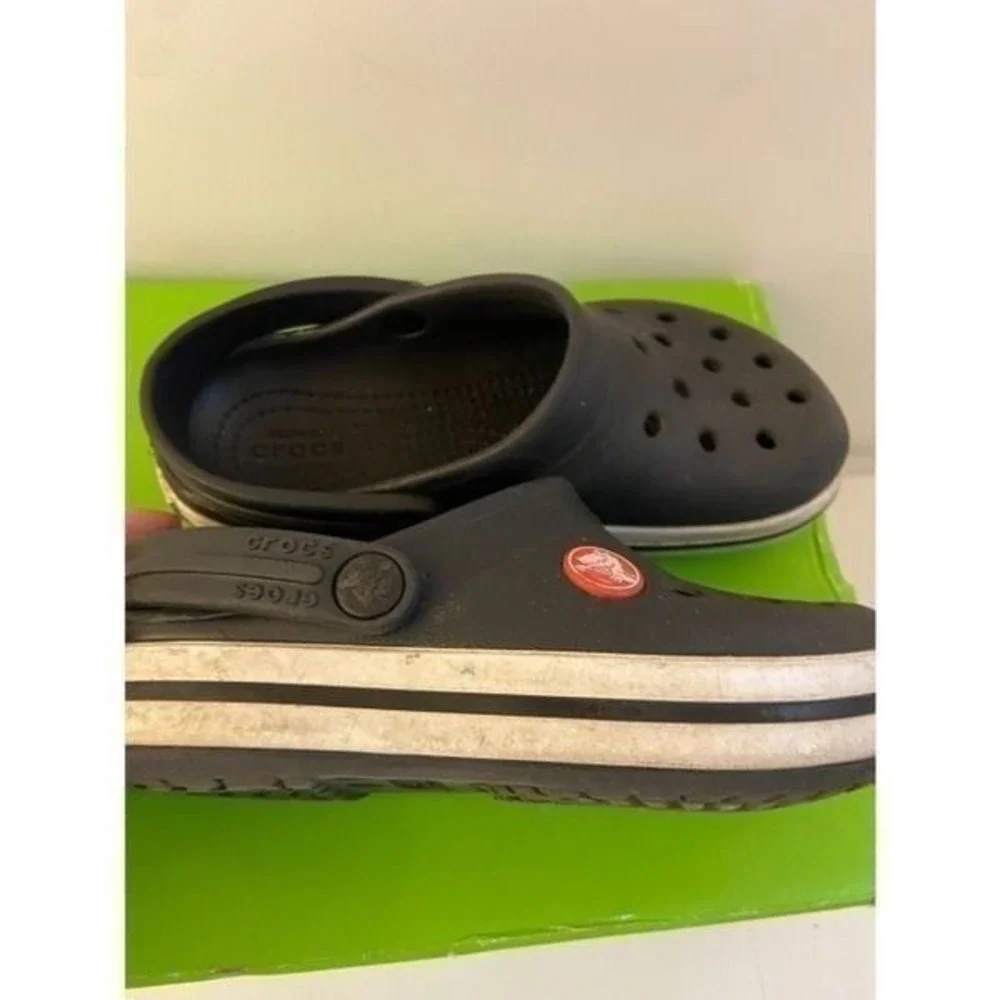 Crocs‎ Wide Bands Black Clogs Sandals Kids size 10